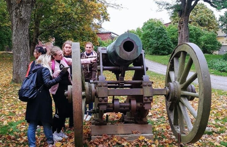 Happens - Elämystorppa - Suomenlinnan selviytyjät -pakopeli elämys