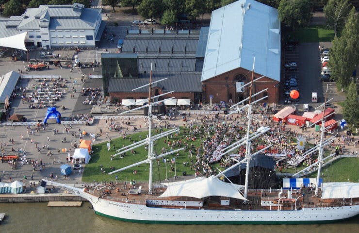 Forum Marinum - Happens